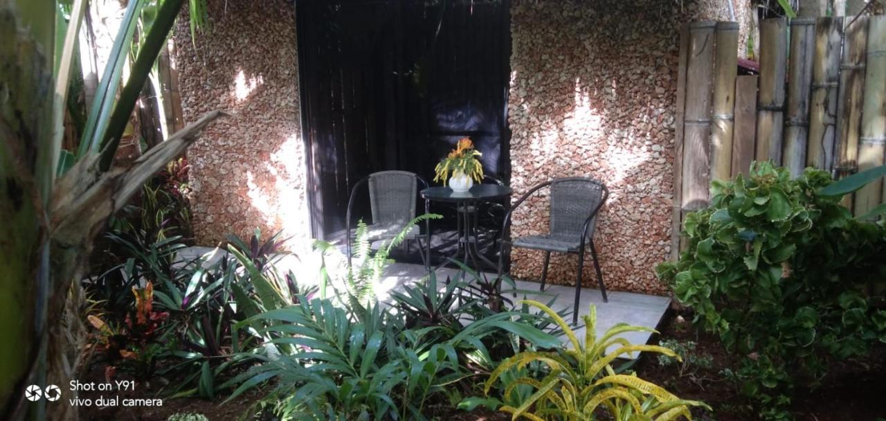 סיקיהור Jungle Of Peace Resort מראה חיצוני תמונה