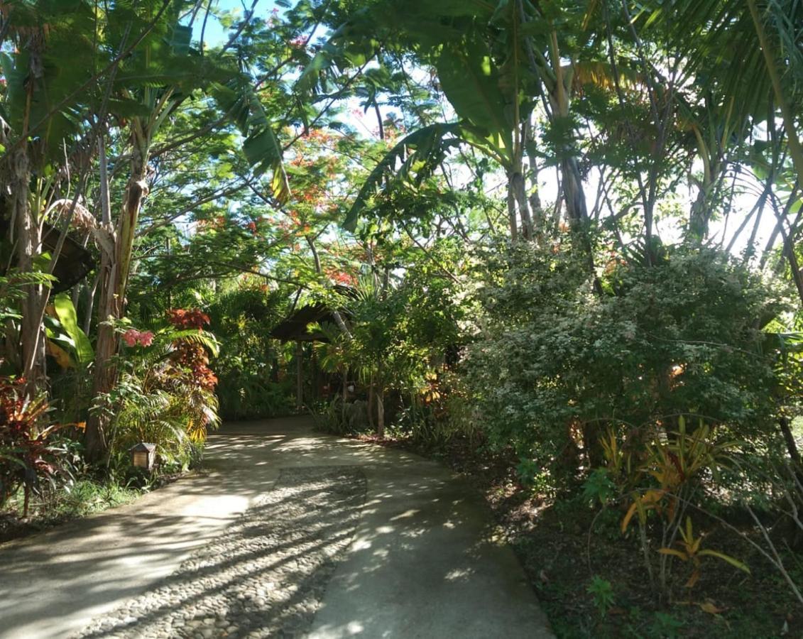 סיקיהור Jungle Of Peace Resort מראה חיצוני תמונה